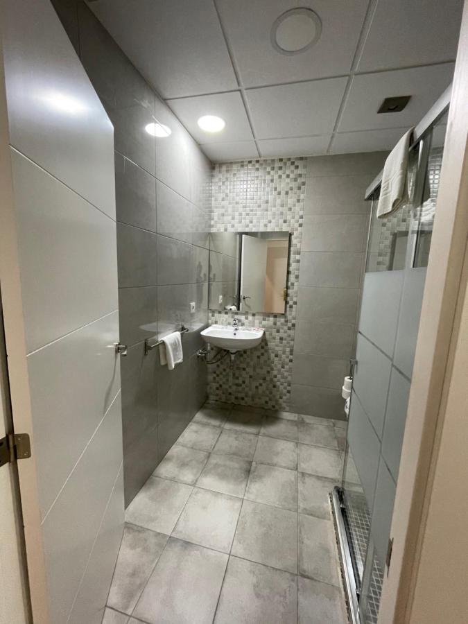 Condedu Hotel Badajoz Bagian luar foto