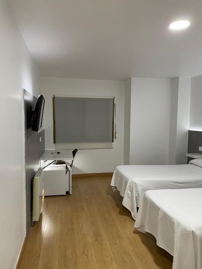 Condedu Hotel Badajoz Bagian luar foto