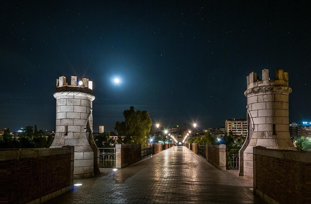 Condedu Hotel Badajoz Bagian luar foto